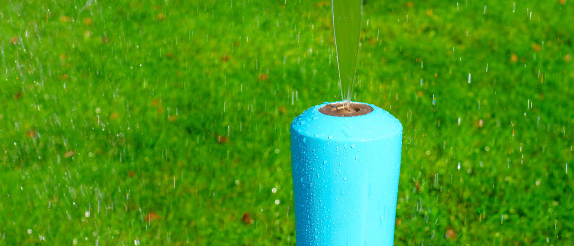 small-rain-stick-water-play-feature-banner