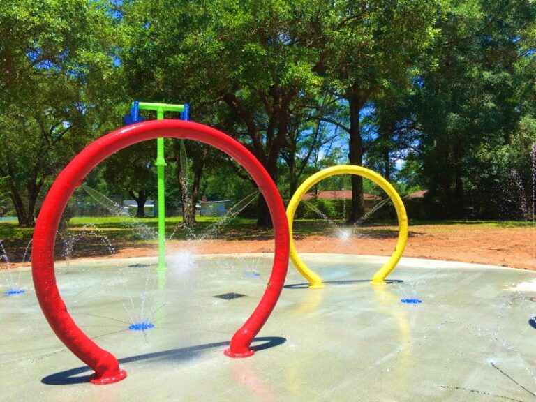 My Splash Pad. Arches and Hoops water-play features . Made in the usa. 2023-7-14