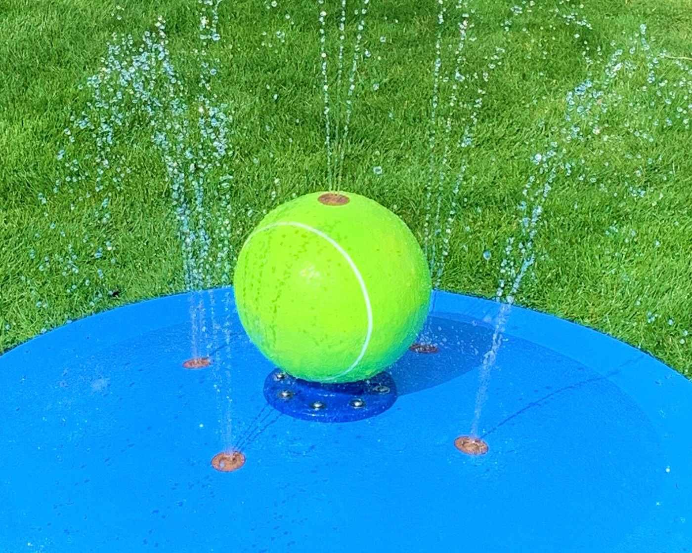 My Splash Pad Tennis Ball Water Play Features