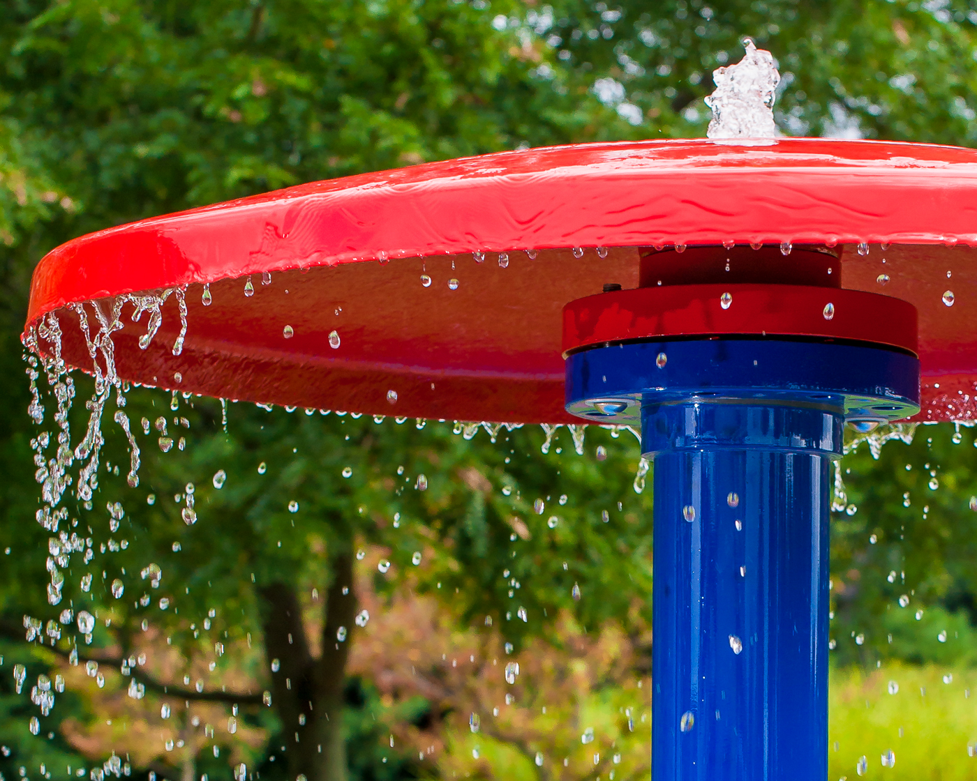My Splash Pad Umbrella Water Play Features